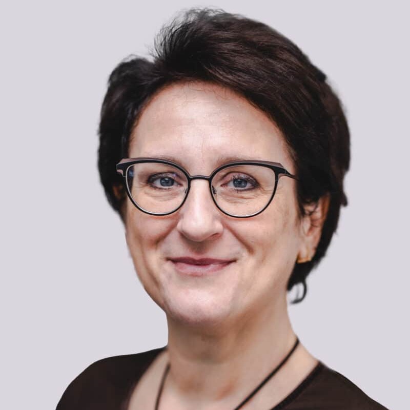 Mgr. Adriana Sauerová